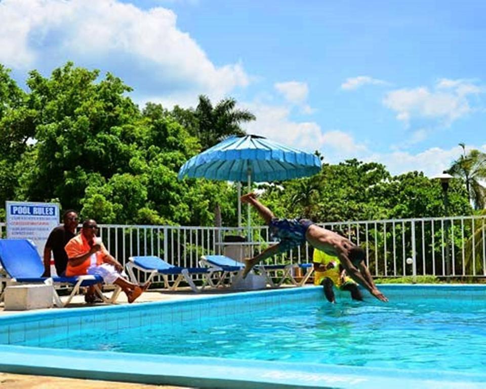 El Greco Resort Бухта Монтего Экстерьер фото