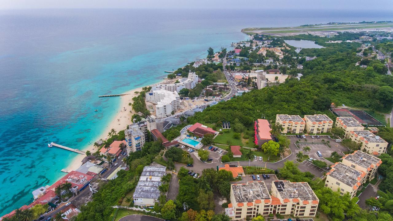 El Greco Resort Бухта Монтего Экстерьер фото