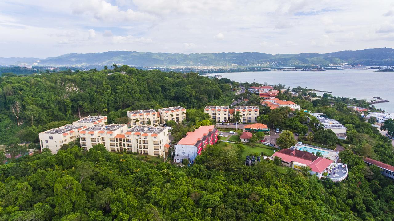 El Greco Resort Бухта Монтего Экстерьер фото